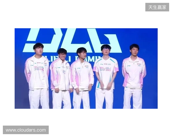 42胜、19胜，曼联英超对埃弗顿胜场和客场胜场均为历史最多